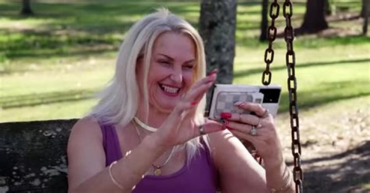 ‘90 Day Fiancé’ Angela Deem Seems Awfully Flirty With Her New Friend Billy