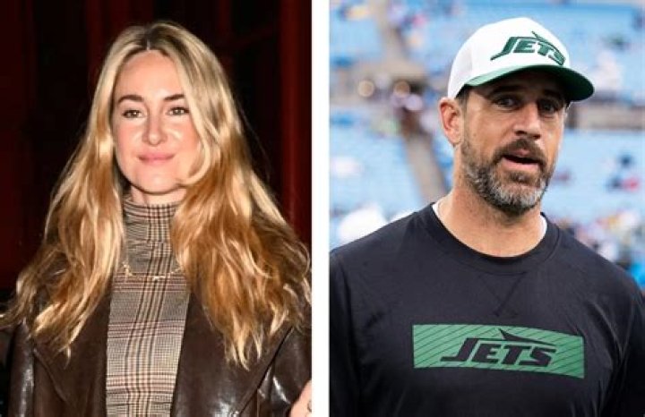 
Aaron Rodgers Girlfriend List From Danica Patrick To Shailene Woodley 