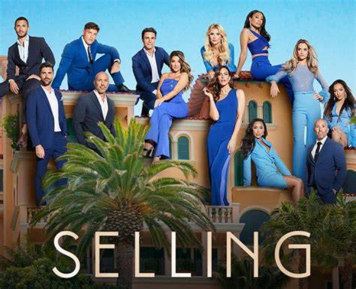 
Alex Hall: Who Is She? Everything To Know About Selling The OC Realtor Wiki Bio Age Explored 