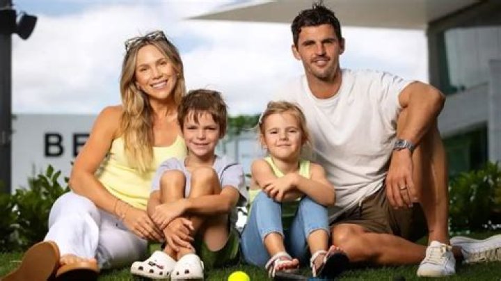 
Alex Pendlebury Height, Weight, Net Worth, Age, Birthday, Wikipedia, Who, Instagram, Biography 
