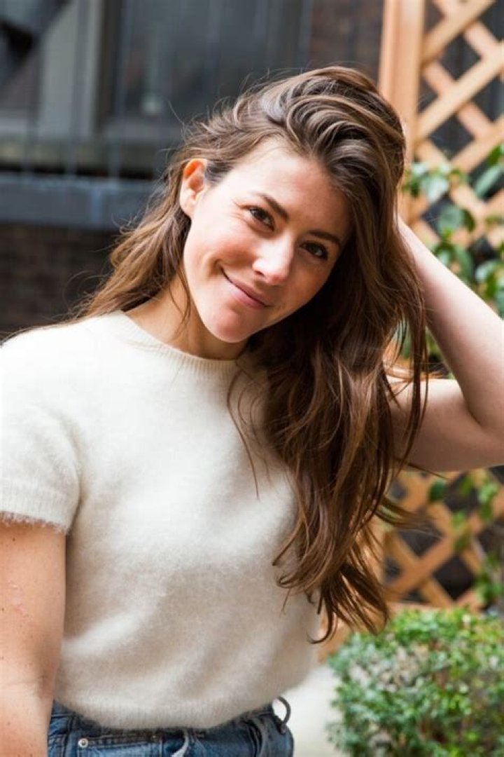 Alexandra O’Neill Height, Weight, Net Worth, Age, Birthday, Wikipedia, Who, Instagram, Biography