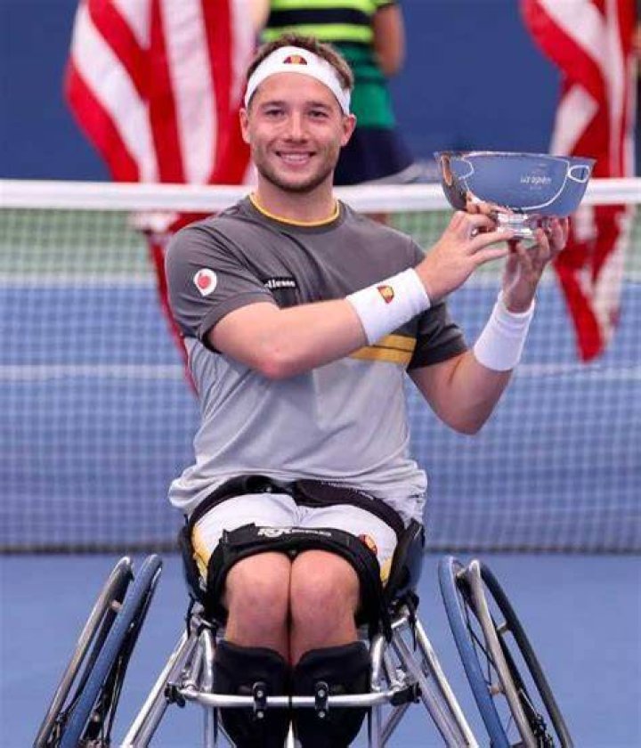 
Alfie Hewett Height, Weight, Net Worth, Age, Birthday, Wikipedia, Who, Nationality, Biography 
