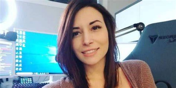 Alinity Divine Height, Weight, Net Worth, Age, Birthday, Wikipedia, Who, Nationality, Biography