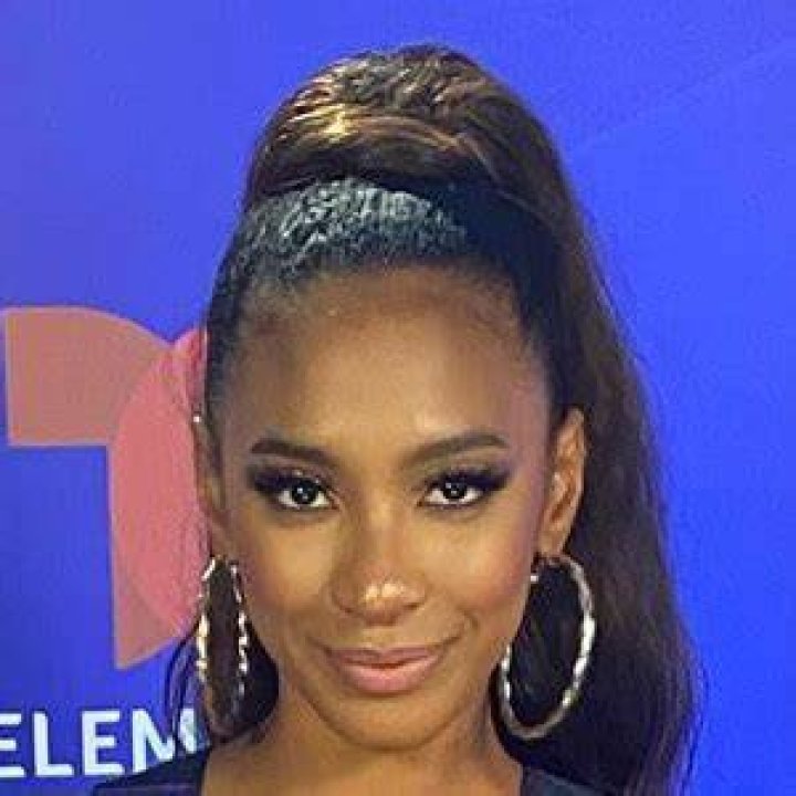AlphaLeedah Height, Weight, Net Worth, Age, Birthday, Wikipedia, Who, Instagram, Biography
