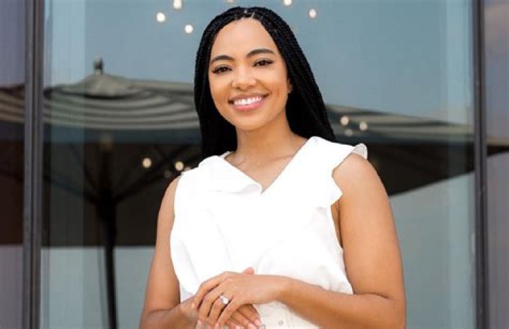 
Amanda Du-Pont Father Henry du Pont Age, Birthday, Wikipedia, Who, Nationality, Biography 