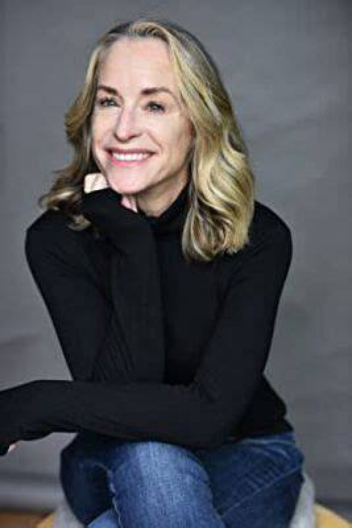 Amanda Wyss Height, Weight, Net Worth, Age, Birthday, Wikipedia, Who, Nationality, Biography