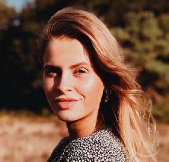
Amber Van Pelt Height, Weight, Net Worth, Age, Birthday, Wikipedia, Who, Nationality, Biography 