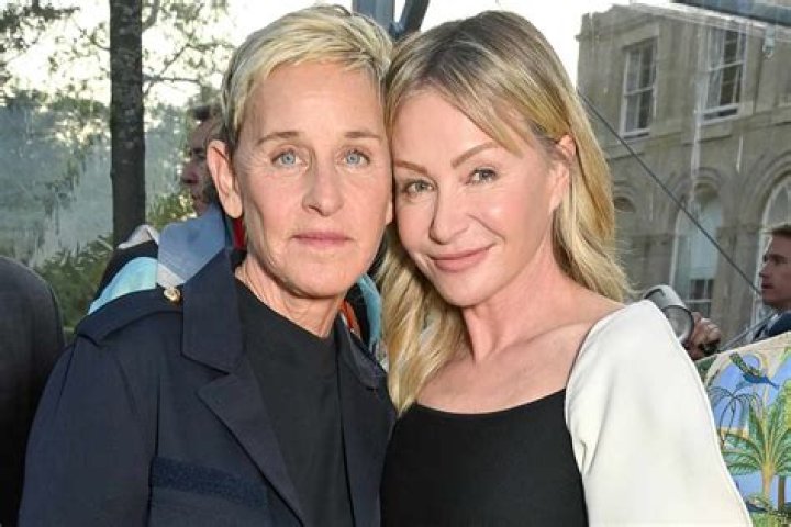 
An Inspiring Love Story: Ellen Degeneres Wife Portia Relationship Details! 