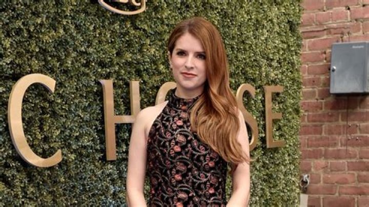 
Anna Kendrick Details Being Stuck In Elevator, Rescued By Firefighters In Toronto 