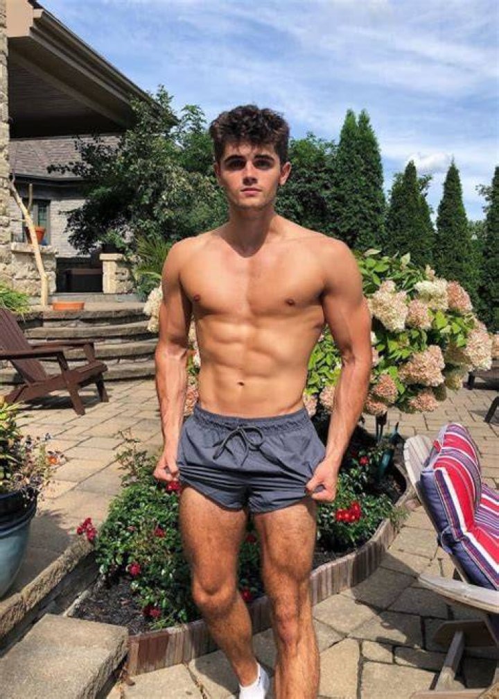  Anthony Cushion