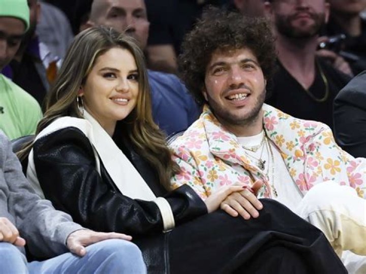 
Are Selena Gomez and Benny Blanco dating? 