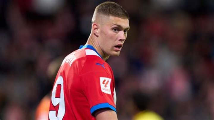 Artem Dovbyk Height, Weight, Net Worth, Age, Birthday, Wikipedia, Who, Nationality, Biography