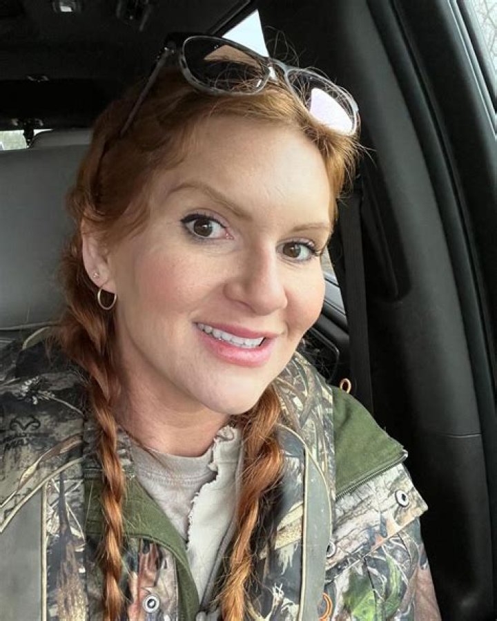 Ashley Jones – Swamp People Height, Weight, Net Worth, Age, Birthday, Wikipedia, Who, Nationality, Biography