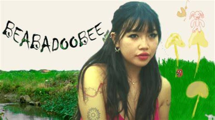 Beabadoobee Boyfriend Soren Harrison Is The Inspiration Behind Many Of Her Songs
