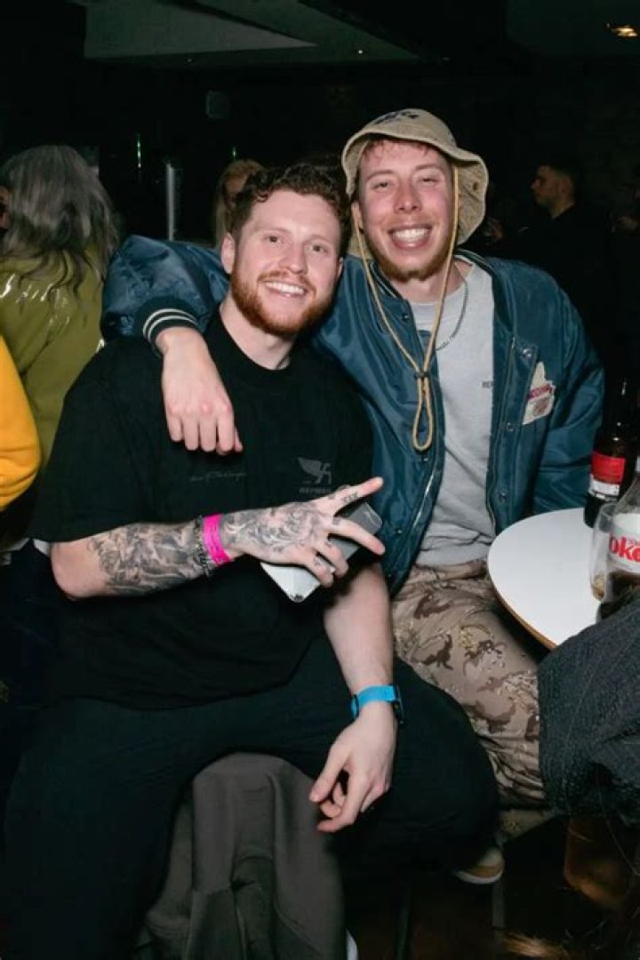 
Behzinga Net Worth In 2022: How Does He Make Money? 