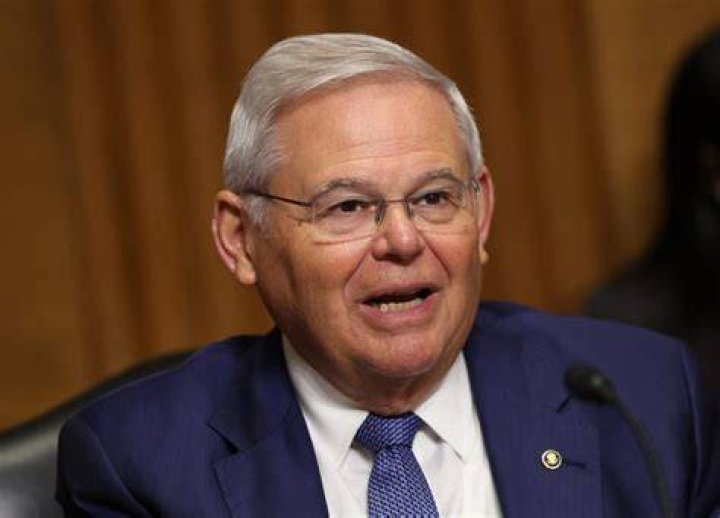 
Bob Menendez Height, Weight, Net Worth, Age, Birthday, Wikipedia, Who, Instagram, Biography 