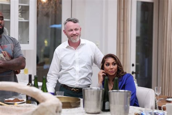 
“Braxton Family Values” Star Tamar Braxton Got Engaged To Jeremy Robinson 