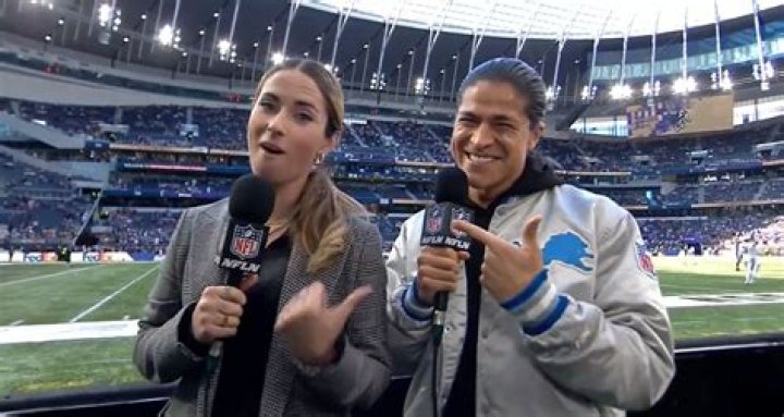 Canadian Reporter Rachel Bonnetta Is Winning Hearts As The NFL Network Host