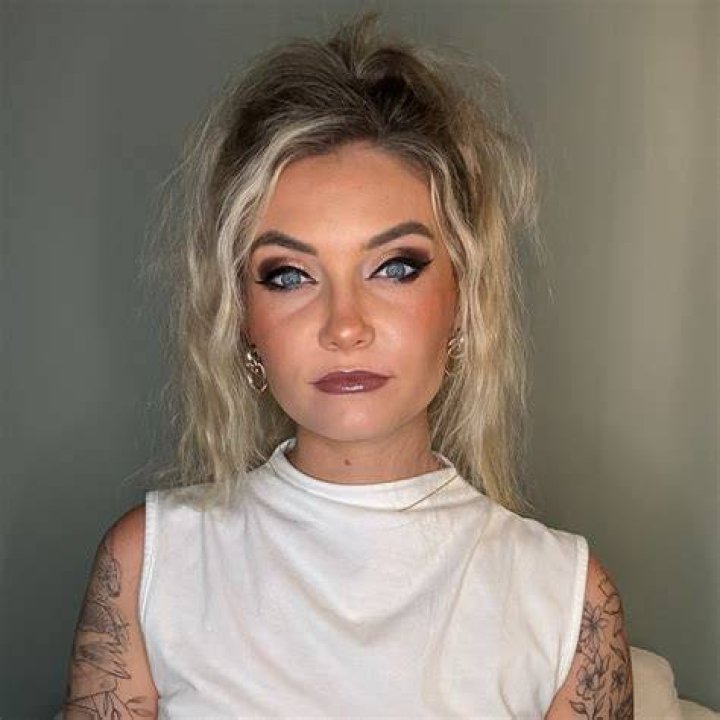 Carmela Raber Height, Weight, Net Worth, Age, Birthday, Wikipedia, Who, Nationality, Biography