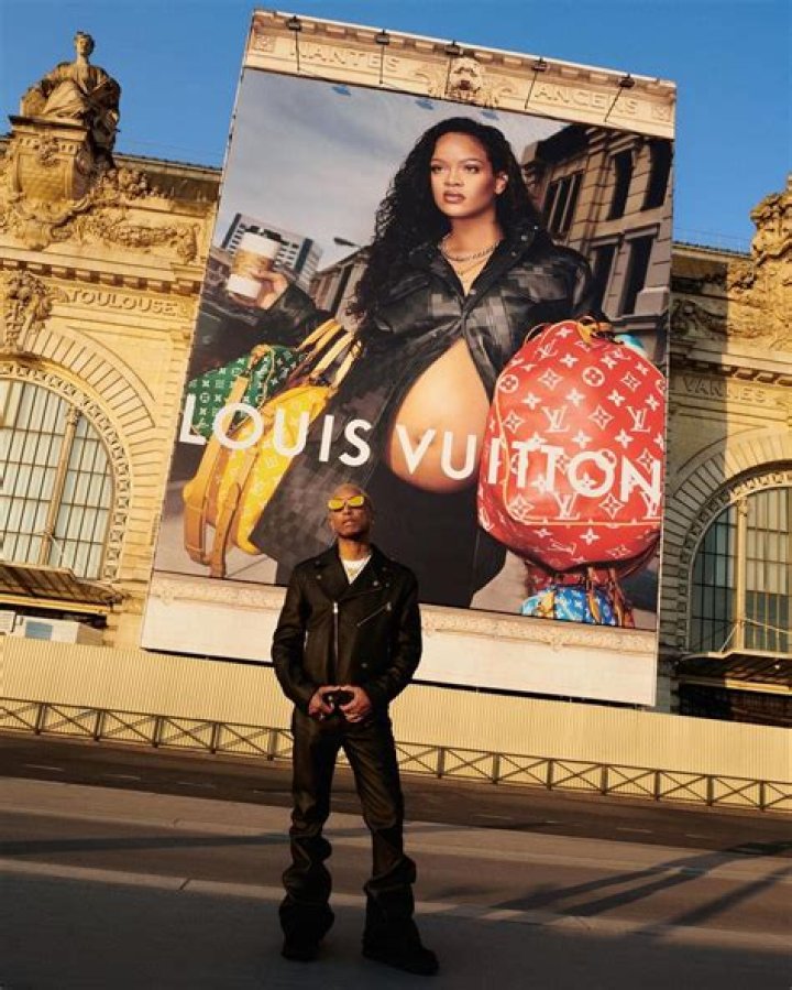 
Celebrities Hype the Paris Louis Vuitton Fashion Show 2023 and Rick Owens Exhibitions 