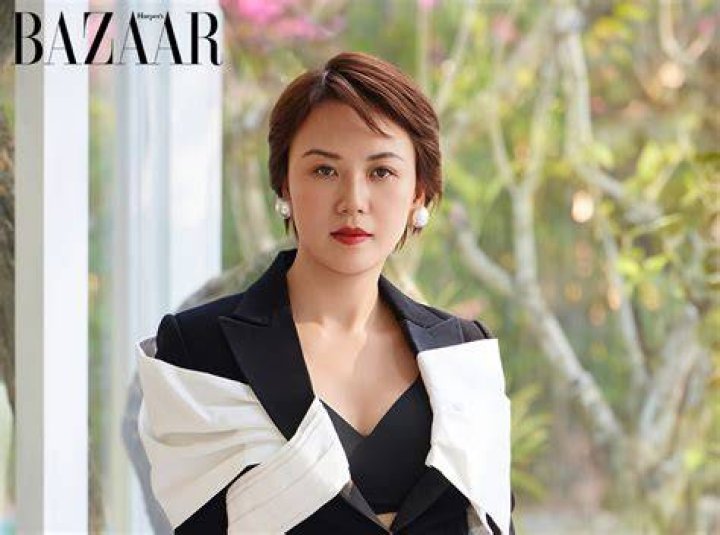 
Céline Nha Nguyen Height, Weight, Net Worth, Age, Birthday, Wikipedia, Who, Nationality, Biography 