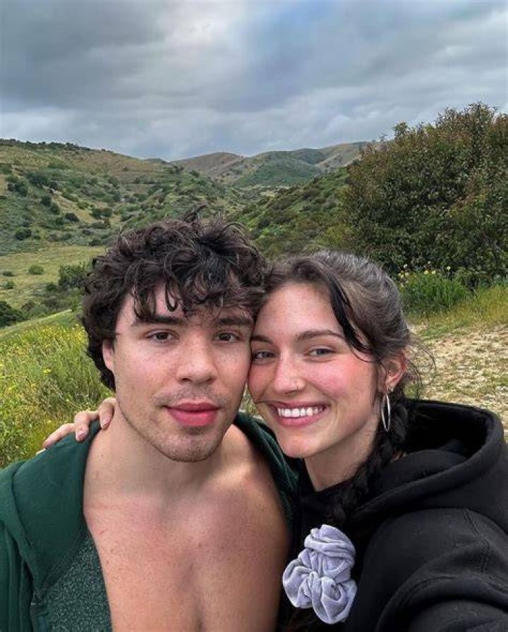 Cesar Martinez (TikTok Star) Biography, Age, Girlfriend, Height, Net Worth