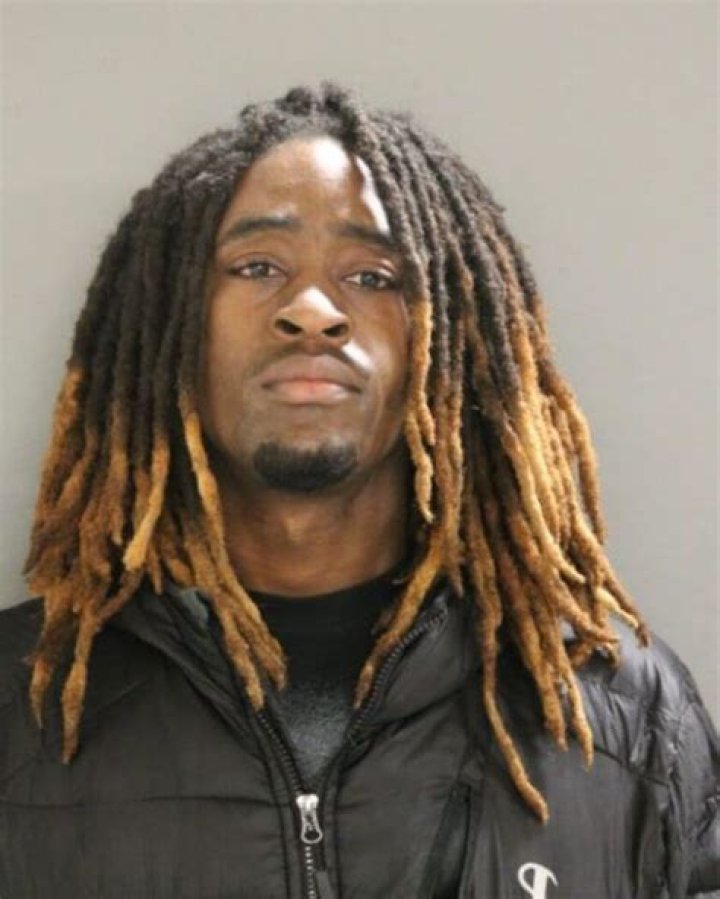 
Chicago Cop Shooting: Jabari Edwards Is The Suspect Arrested In Iowa 