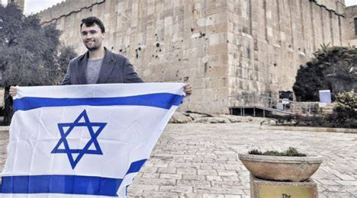 
Chris Licht Religion: Is CNN Chairman And CEO Christian or Jewish? 