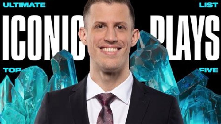 
Clayton Raines – Captainflowers Height, Weight, Net Worth, Age, Birthday, Wikipedia, Who, Instagram, Biography 