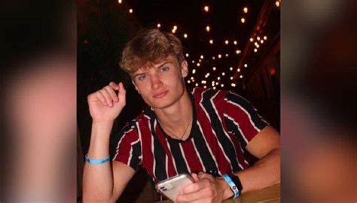 Connor Lee – Connor5lee (TikTok Star) Biography, Age, Height, Net Worth