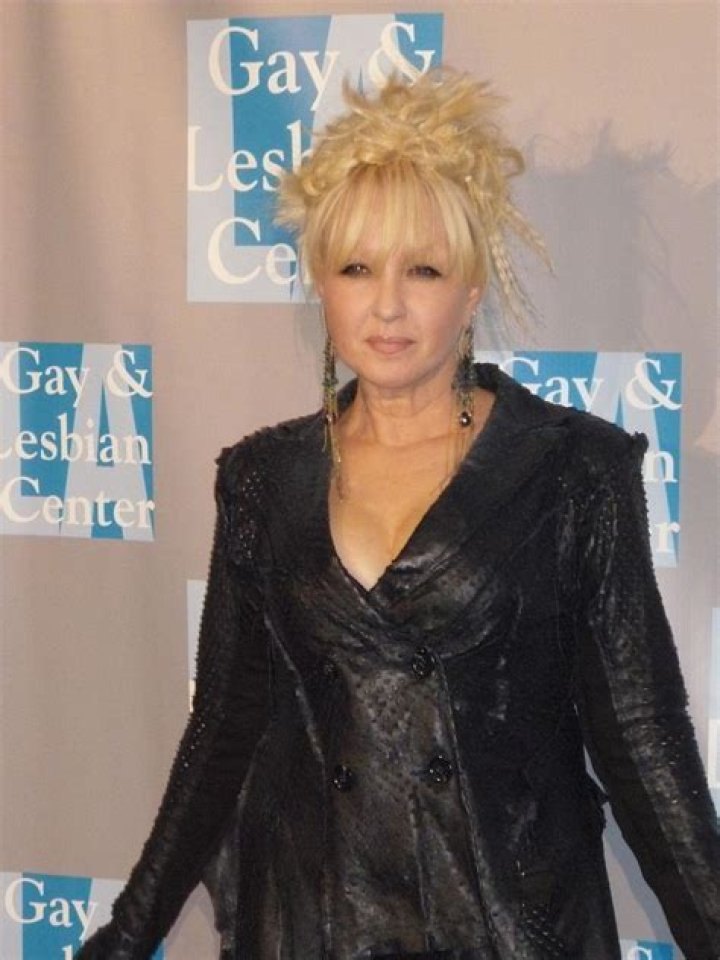 
Cyndi Lauper Height, Weight, Net Worth, Age, Birthday, Wikipedia, Who, Nationality, Biography 