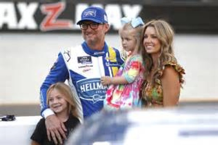 Dale Earnhardt Jr Niece Karsyn Elledge From Claim To Fame Is A Racer