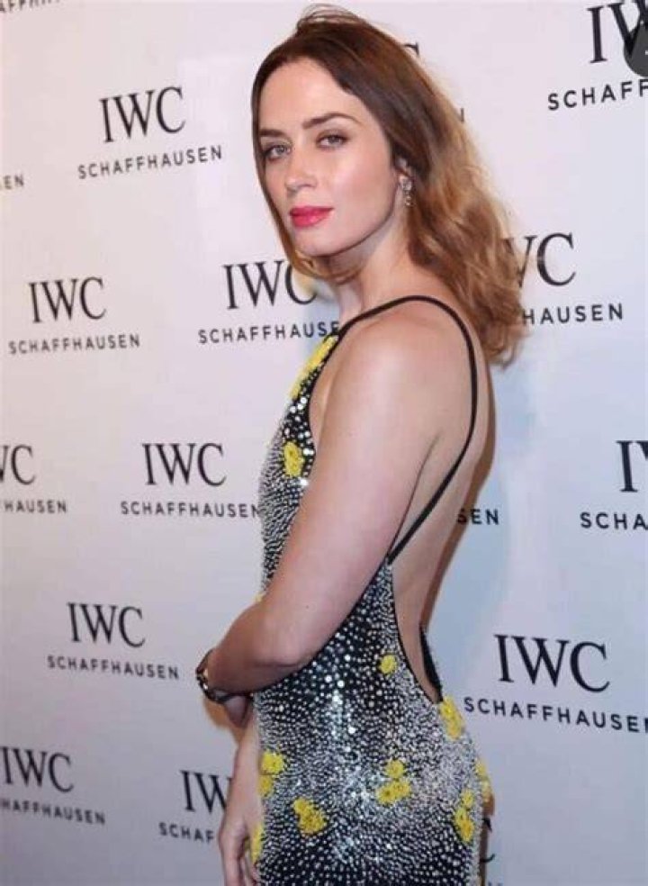 Daphne Blunt Height, Weight, Net Worth, Age, Birthday, Wikipedia, Who, Instagram, Biography