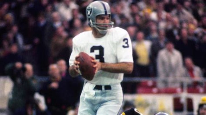 
Daryle Lamonica Death At The Age Of 80 Former Raiders Quarterback’s Family And Fans Grieving 