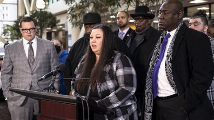 
Daunte Wright murder: Victim’s family to receive $3.25M settlement from Brooklyn Centre over black man shot to death by police 