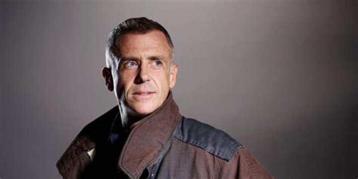 David Eigenberg’s Net Worth, Height, Age, Wife, Children