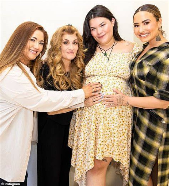 Dianna De La Garza Height, Weight, Net Worth, Age, Birthday, Wikipedia, Who, Nationality, Biography