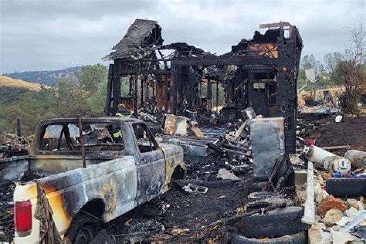 
Did a Meteorite Spark House Fire at Calif. Home? Owner Who Lost Everything Thinks So: ‘I Heard a Big Bang’ 