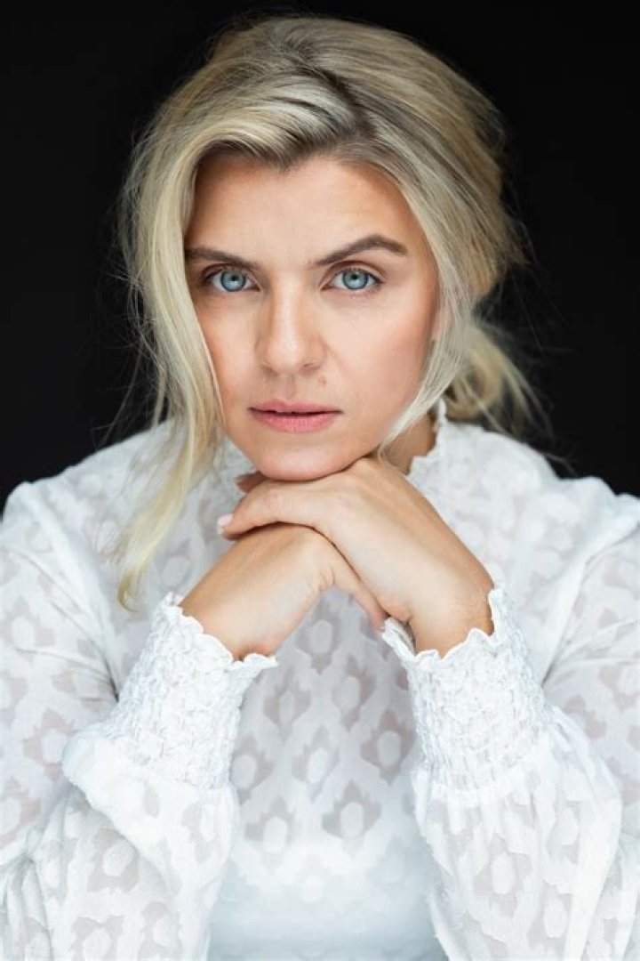 Does Ilona Chevakova Have A Boyfriend? Meet Her On Instagram