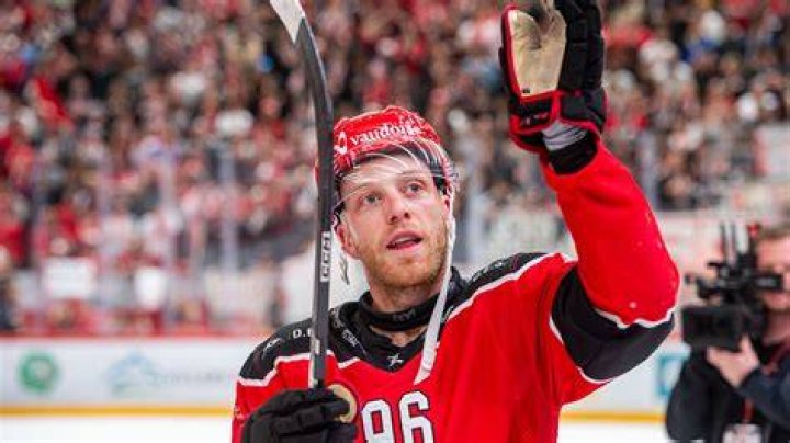 
Drake Caggiula Height, Weight, Net Worth, Age, Birthday, Wikipedia, Who, Nationality, Biography 