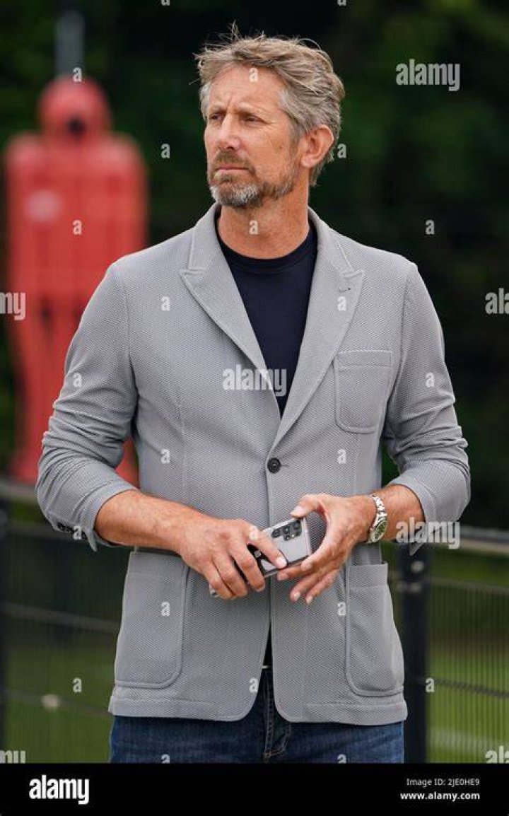 
Edwin Van Der Sar Turned Down Premier League Advances To Extend Ajax Stay 