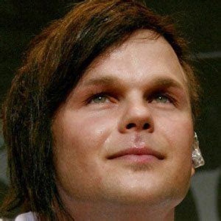 
Eero Heinonen Height, Weight, Net Worth, Age, Birthday, Wikipedia, Who, Nationality, Biography 