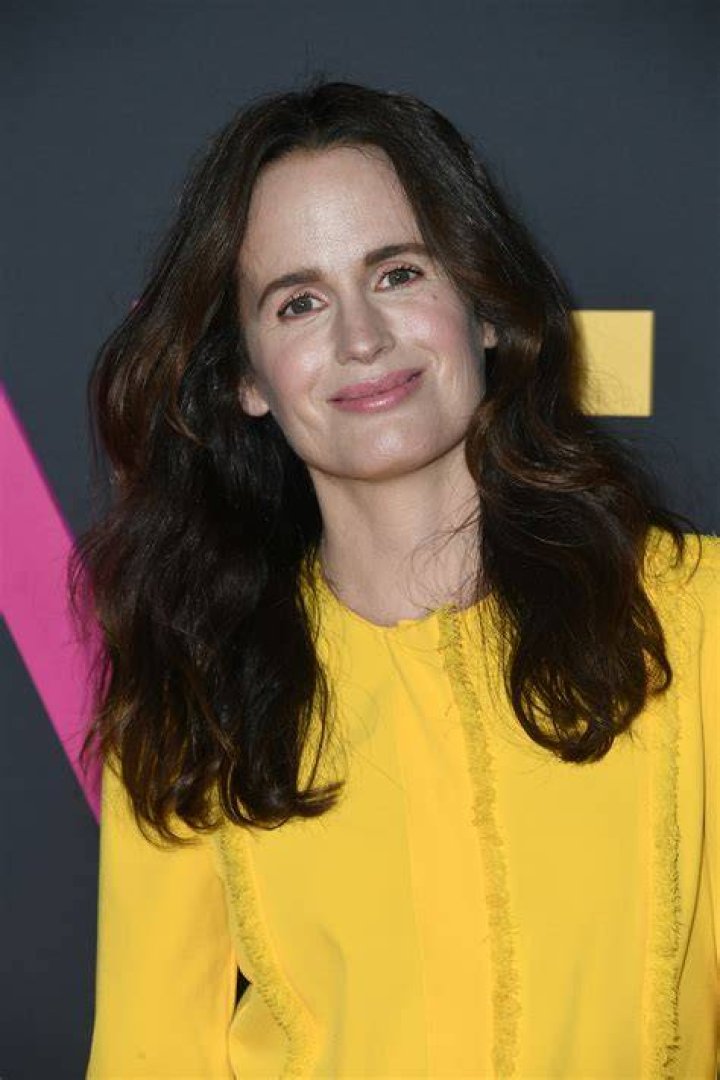 Elizabeth Reaser Height, Weight, Net Worth, Age, Birthday, Wikipedia, Who, Instagram, Biography