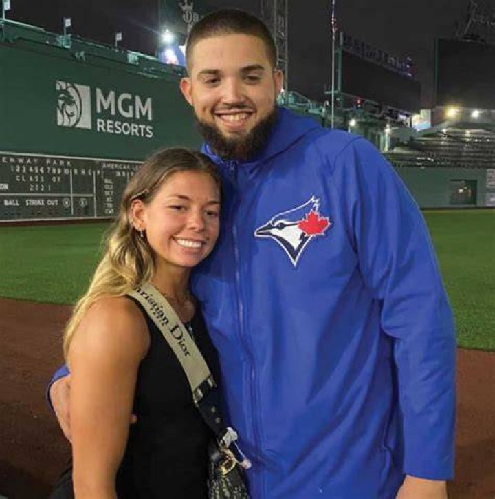 
Erik Manoah Sr. & Susana Lluch, Alek Manoah’s parents, who are they? Family of Toronto Blue Jays pitchers 