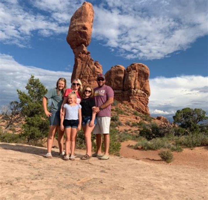 Everything on Dave Marrs Family, Father, Mother, Siblings, Including his Wife and children