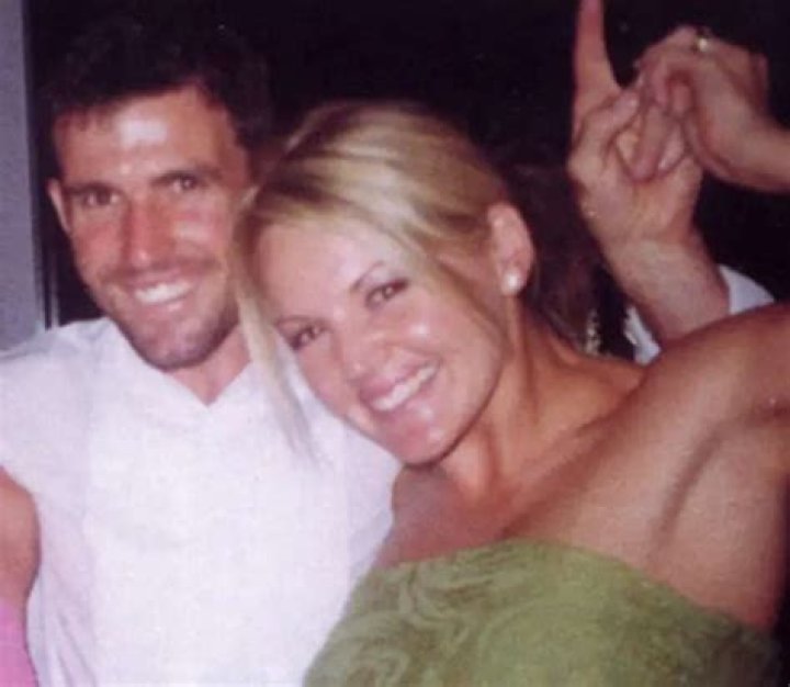 
Former AFL player, Wayne Carey, allegations of cheating and Divorce details 