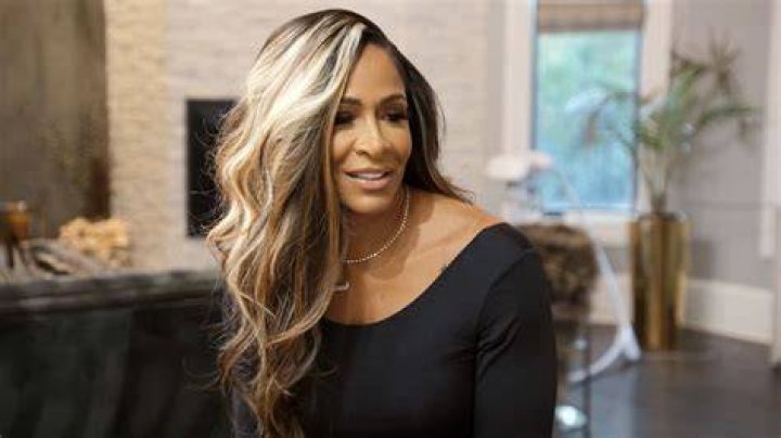 Francine Diaz Height, Weight, Net Worth, Age, Birthday, Wikipedia, Who, Nationality, Biography