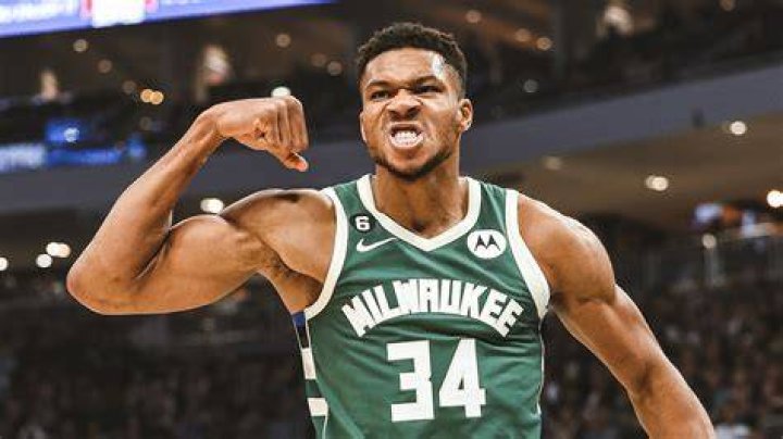 Francis Antetokounmpo Height, Weight, Net Worth, Age, Birthday, Wikipedia, Who, Nationality, Biography