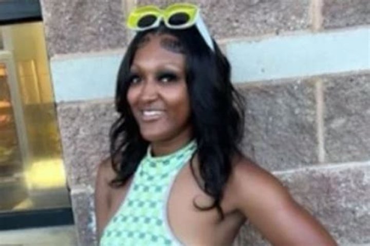 
Friends Said Woman’s Death on Mexico Getaway Was Caused by Alcohol — But Authorities Suspect Homicide 