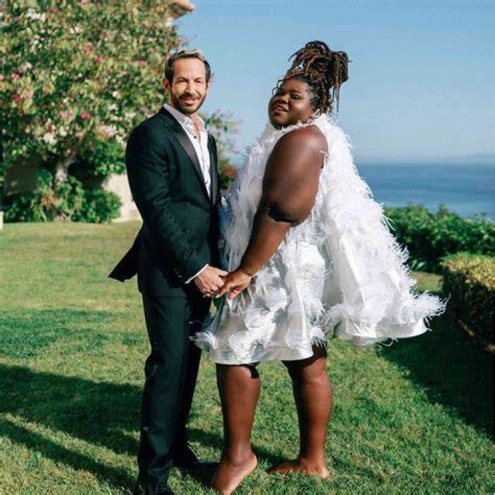 Gabourey Sidibe Husband Brandon Frankel Age And Their Unconventional Wedding